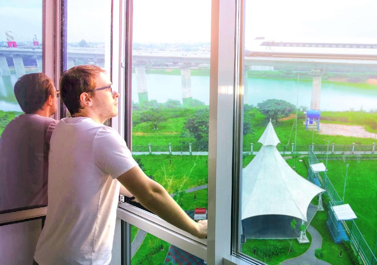 Le Premier Hotel Deltamas Cikarang Exteriér fotografie